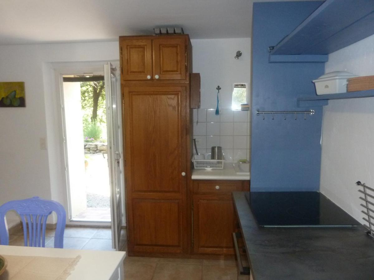Villa Les Oliviers Драгинян Екстериор снимка